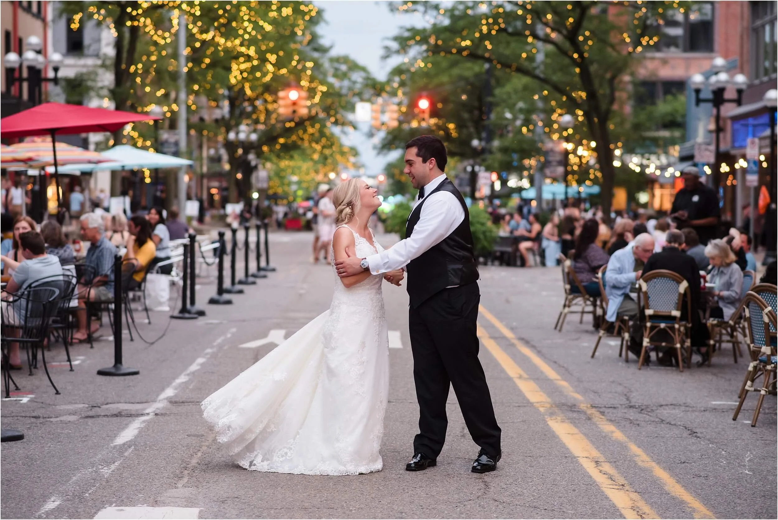 Early Summer Wedding at Vinology | Downtown Ann Arbor